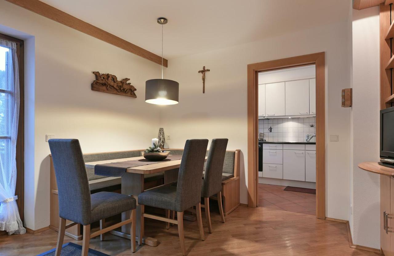 Miraval Perathoner Andreas Appartement Urtijëi Buitenkant foto