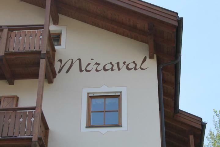 Miraval Perathoner Andreas Appartement Urtijëi Buitenkant foto